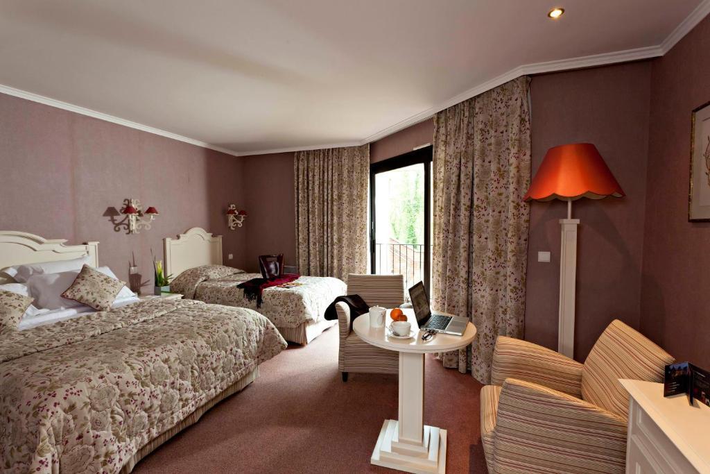 Najeti Hôtel Château Tilques Ngoại thất bức ảnh