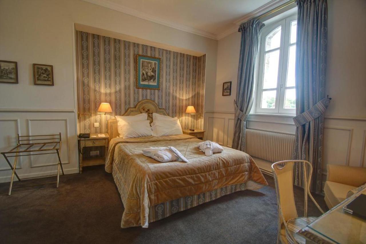 Najeti Hôtel Château Tilques Ngoại thất bức ảnh